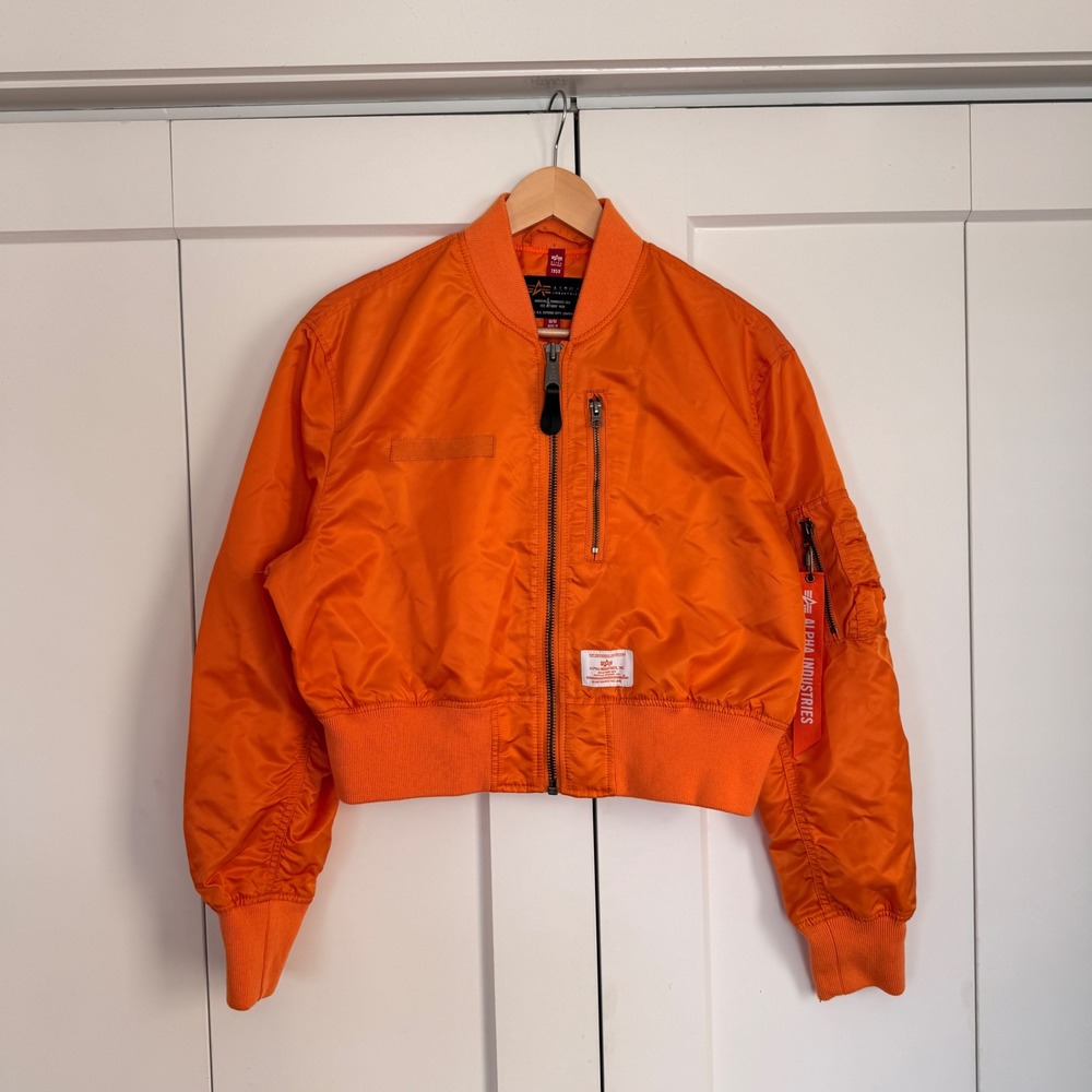 Womens Medium Alpha Industries Bomber Jacket Orange Cropped Flight MA-1 Nylon